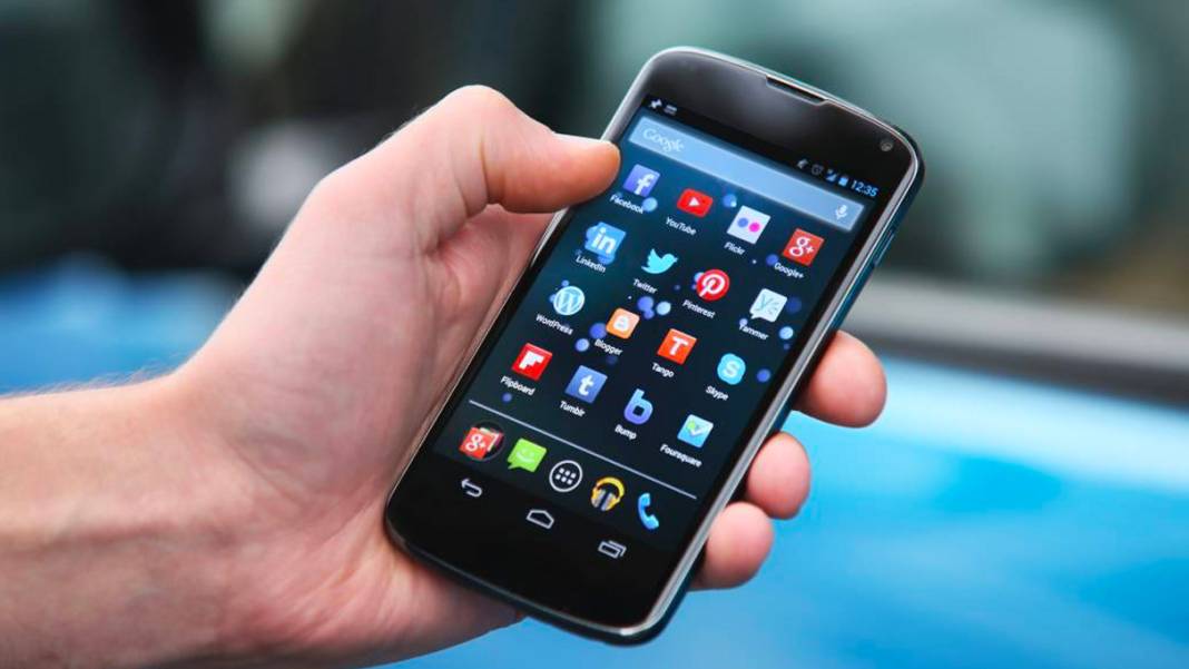 Cep telefonu kullanan herkesi ilgilendiriyor: O tarihe kadar başvurmayanlara para cezası 5
